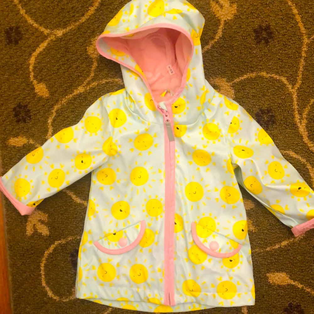 Durable sunshine hooded rain coat